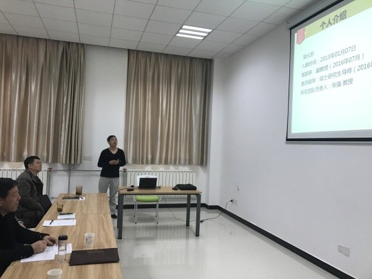 2026世界杯官方合作网站组织新进教师进行首聘期满述职汇报